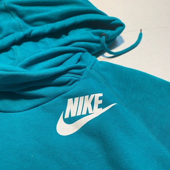 Nike Cowl Neck hoodie - Picture 2 of 5
